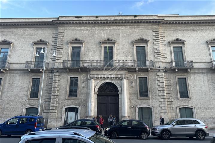Palazzo in vendita di 5.100 mq a €16.000.000 (rif. 9/2023) 1840402