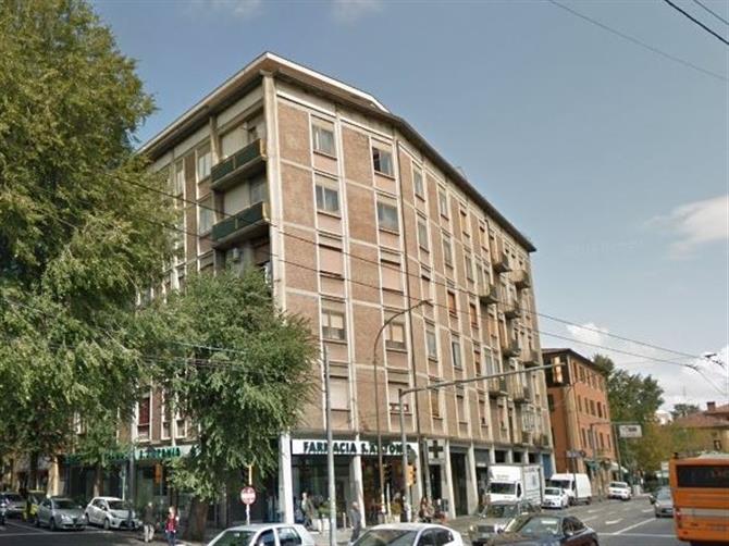 Vendita Casa A Bologna In Via Massarenti San Vitale 40 2019 Toscano