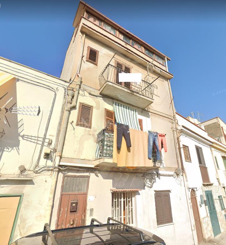 Casa a Palermo in Via Umberto Maddalena, Calatafimi