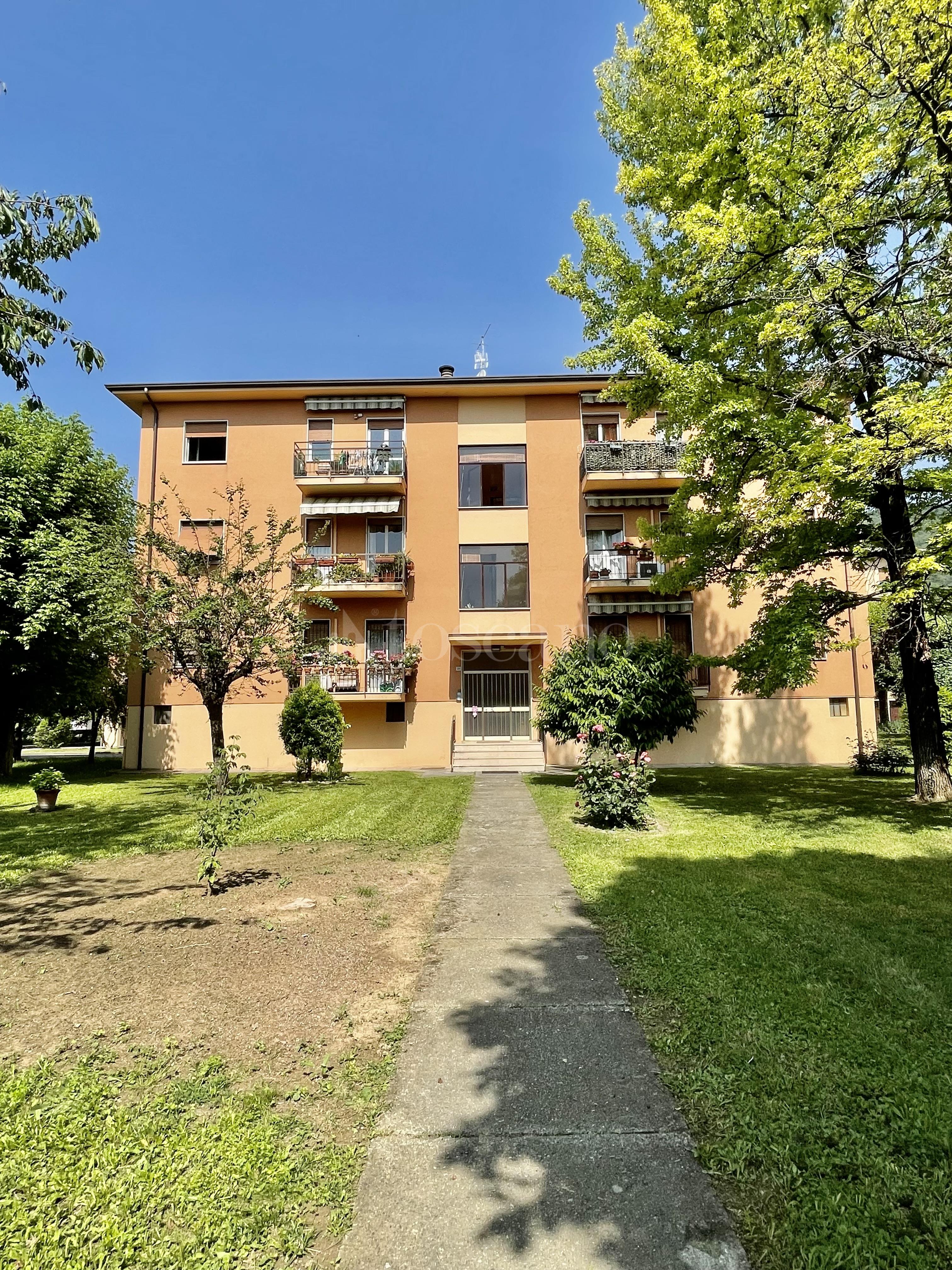 Casa a Brescia in Via Collebeato , Pendolina