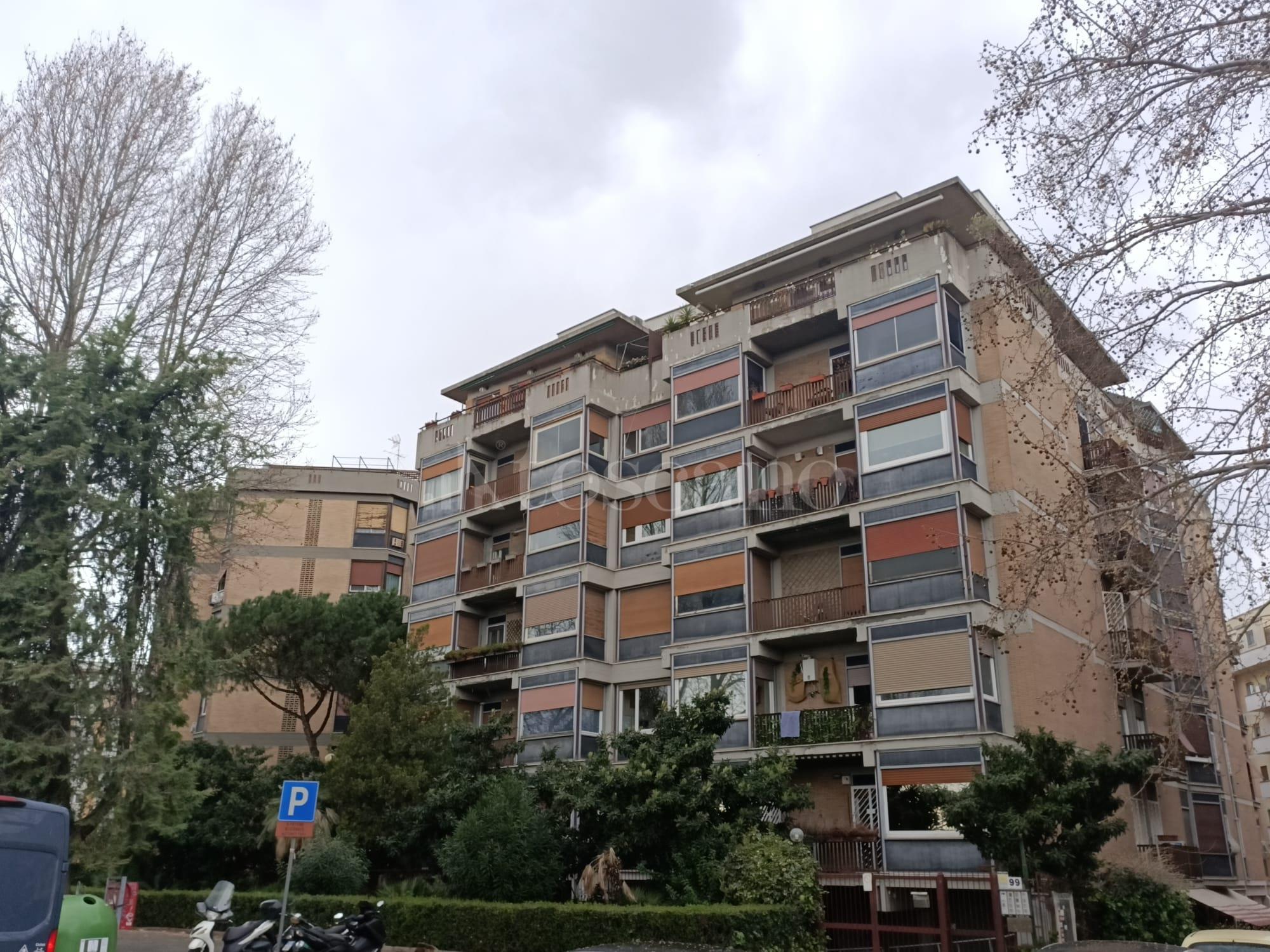 Quadrilocale In Lungotevere Di Pietra Papa - Elenchi E Prezzi Di